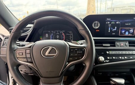 Lexus ES VII, 2022 год, 4 300 000 рублей, 9 фотография