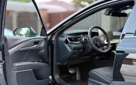 Toyota Camry, 2024 год, 3 990 000 рублей, 8 фотография