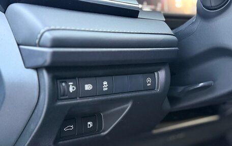 Toyota Camry, 2024 год, 3 990 000 рублей, 15 фотография