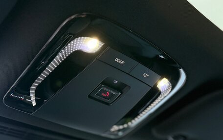 Toyota Camry, 2024 год, 3 990 000 рублей, 17 фотография