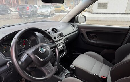 Skoda Fabia II, 2010 год, 370 000 рублей, 10 фотография