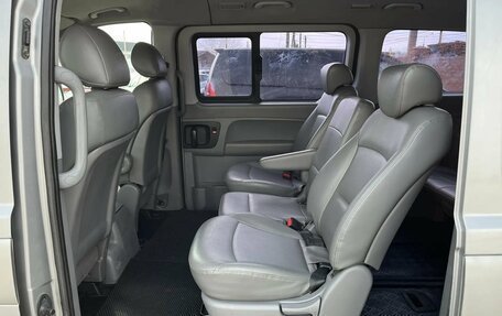 Hyundai Grand Starex Grand Starex I рестайлинг 2, 2012 год, 1 675 000 рублей, 11 фотография