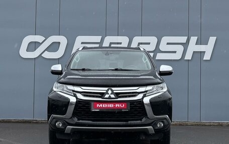 Mitsubishi Pajero Sport III рестайлинг, 2017 год, 3 050 000 рублей, 1 фотография