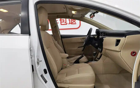 Toyota Corolla, 2016 год, 1 390 000 рублей, 6 фотография