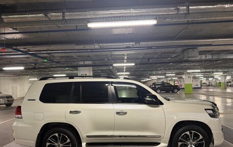 Toyota Land Cruiser 200, 2020 год, 8 200 000 рублей, 2 фотография