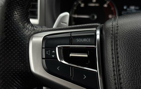 Mitsubishi Pajero Sport III рестайлинг, 2017 год, 3 050 000 рублей, 14 фотография