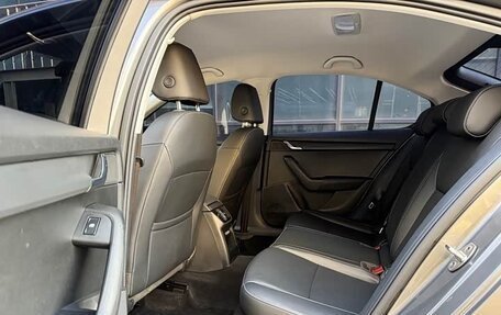 Skoda Octavia, 2022 год, 1 550 000 рублей, 13 фотография