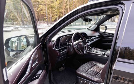 Cadillac Escalade V, 2022 год, 16 500 000 рублей, 4 фотография