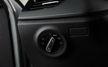 Skoda Rapid II, 2021 год, 1 819 000 рублей, 12 фотография