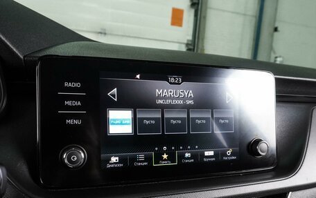 Skoda Rapid II, 2021 год, 1 819 000 рублей, 17 фотография