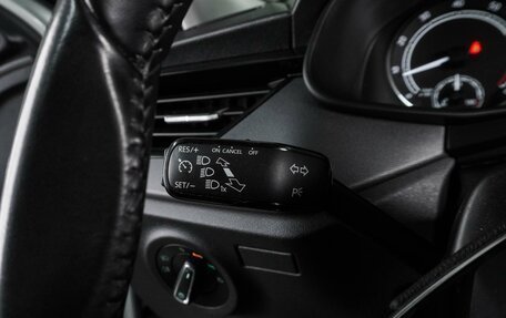 Skoda Rapid II, 2021 год, 1 819 000 рублей, 13 фотография