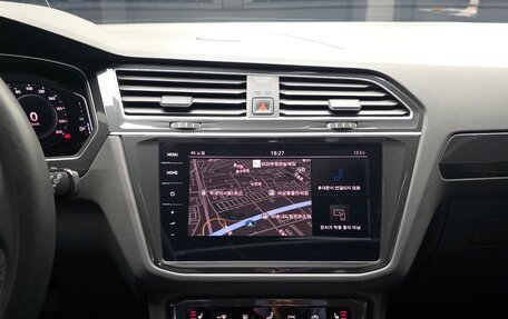 Volkswagen Tiguan II, 2022 год, 2 590 007 рублей, 7 фотография