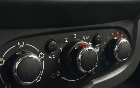 Renault Duster I рестайлинг, 2017 год, 1 349 000 рублей, 17 фотография