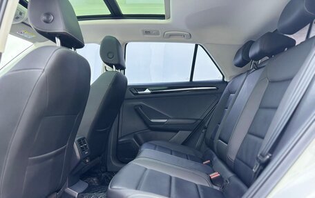 Volkswagen T-Roc I, 2022 год, 1 790 000 рублей, 9 фотография