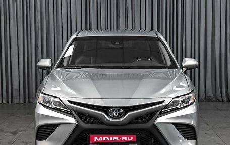 Toyota Camry, 2019 год, 2 699 000 рублей, 3 фотография