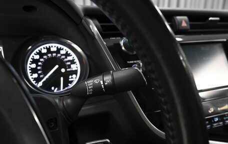 Toyota Camry, 2019 год, 2 699 000 рублей, 17 фотография