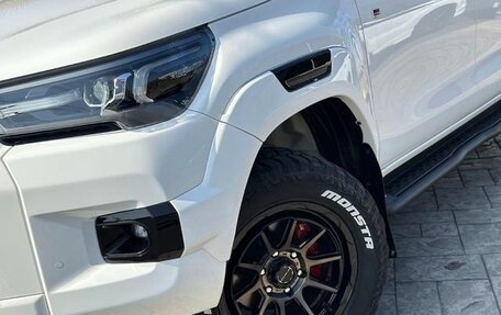 Toyota Hilux VIII, 2022 год, 4 170 000 рублей, 7 фотография