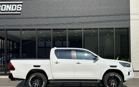 Toyota Hilux VIII, 2022 год, 4 170 000 рублей, 9 фотография