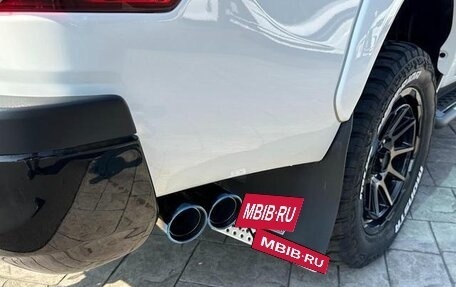 Toyota Hilux VIII, 2022 год, 4 170 000 рублей, 16 фотография