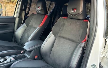 Toyota Hilux VIII, 2022 год, 4 170 000 рублей, 22 фотография