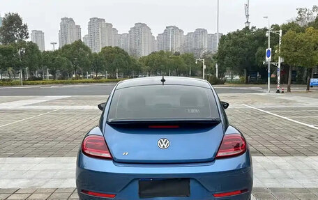 Volkswagen Beetle, 2018 год, 1 290 000 рублей, 4 фотография