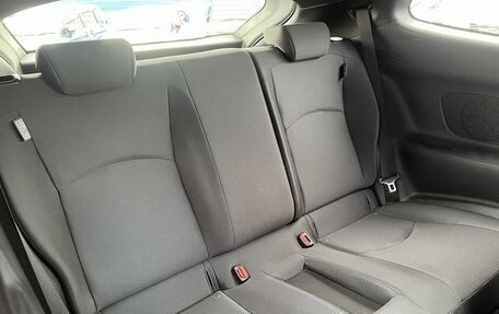 Toyota Yaris, 2021 год, 1 290 000 рублей, 8 фотография