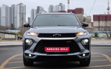 Chevrolet TrailBlazer, 2021 год, 1 560 017 рублей, 2 фотография