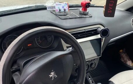 Peugeot 301 I рестайлинг, 2014 год, 450 000 рублей, 11 фотография