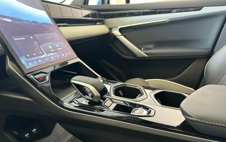 Geely Atlas, 2025 год, 3 970 990 рублей, 9 фотография