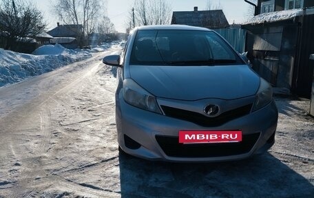 Toyota Vitz, 2011 год, 730 000 рублей, 8 фотография