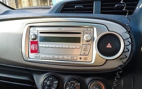 Toyota Vitz, 2011 год, 730 000 рублей, 6 фотография