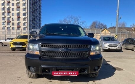 Chevrolet Tahoe III, 2008 год, 1 500 000 рублей, 2 фотография