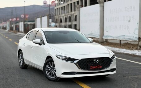 Mazda 3, 2021 год, 1 530 000 рублей, 8 фотография