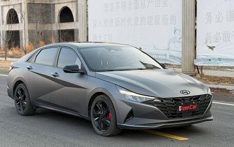 Hyundai Elantra, 2023 год, 1 600 000 рублей, 2 фотография