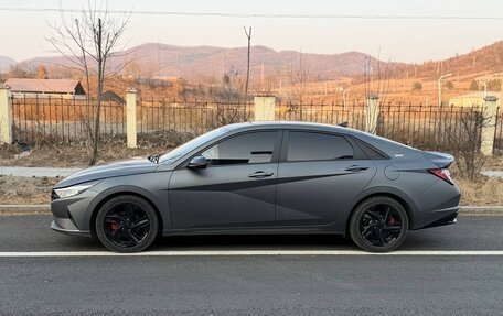 Hyundai Elantra, 2023 год, 1 600 000 рублей, 15 фотография