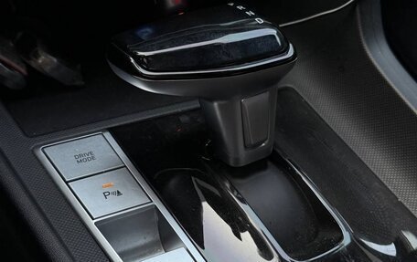 Hyundai Elantra, 2023 год, 1 600 000 рублей, 33 фотография