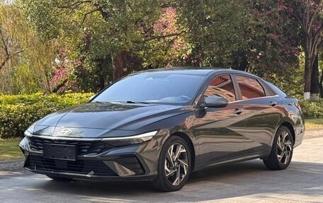 Hyundai Elantra, 2023 год, 1 400 000 рублей, 3 фотография