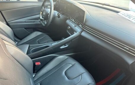 Hyundai Elantra, 2023 год, 1 400 000 рублей, 9 фотография