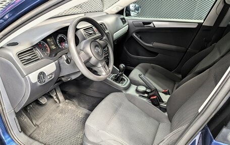 Volkswagen Jetta VI, 2012 год, 950 000 рублей, 10 фотография