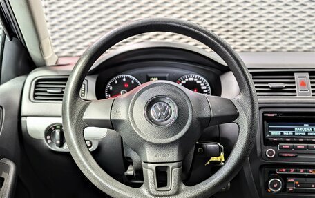 Volkswagen Jetta VI, 2012 год, 950 000 рублей, 20 фотография