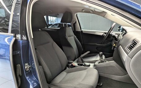 Volkswagen Jetta VI, 2012 год, 950 000 рублей, 17 фотография