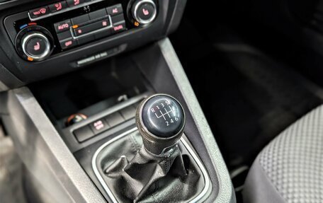 Volkswagen Jetta VI, 2012 год, 950 000 рублей, 23 фотография