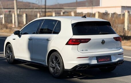 Volkswagen Golf VIII, 2022 год, 1 920 000 рублей, 10 фотография