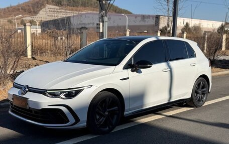 Volkswagen Golf VIII, 2022 год, 1 920 000 рублей, 16 фотография