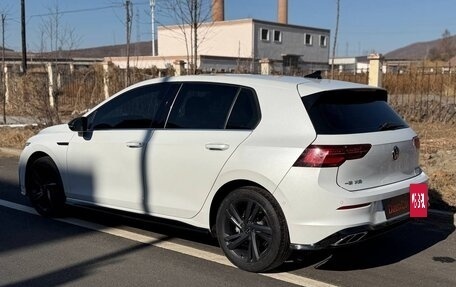 Volkswagen Golf VIII, 2022 год, 1 920 000 рублей, 19 фотография