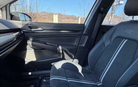 Volkswagen Golf VIII, 2022 год, 1 920 000 рублей, 39 фотография