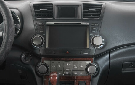 Toyota Highlander III, 2013 год, 2 399 000 рублей, 19 фотография