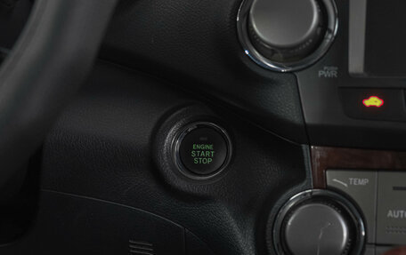 Toyota Highlander III, 2013 год, 2 399 000 рублей, 18 фотография