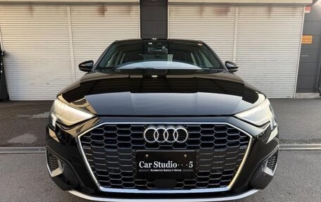 Audi A3, 2021 год, 1 300 000 рублей, 2 фотография