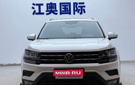 Volkswagen Tharu, 2023 год, 1 635 000 рублей, 2 фотография